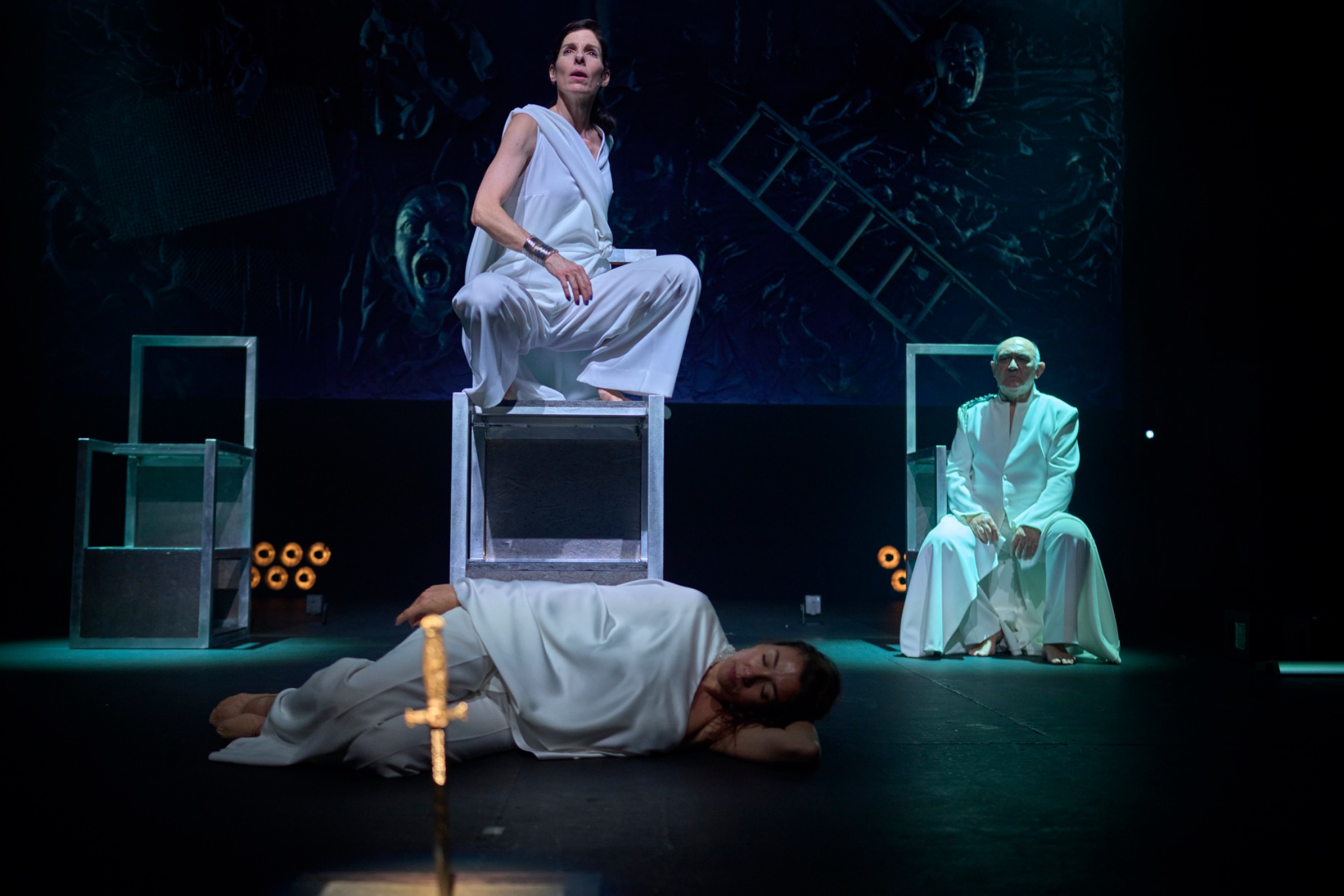 Escena de Monstruos